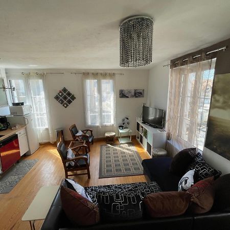 Duplex Appartamento Beaumont-sur-Sarthe Esterno foto
