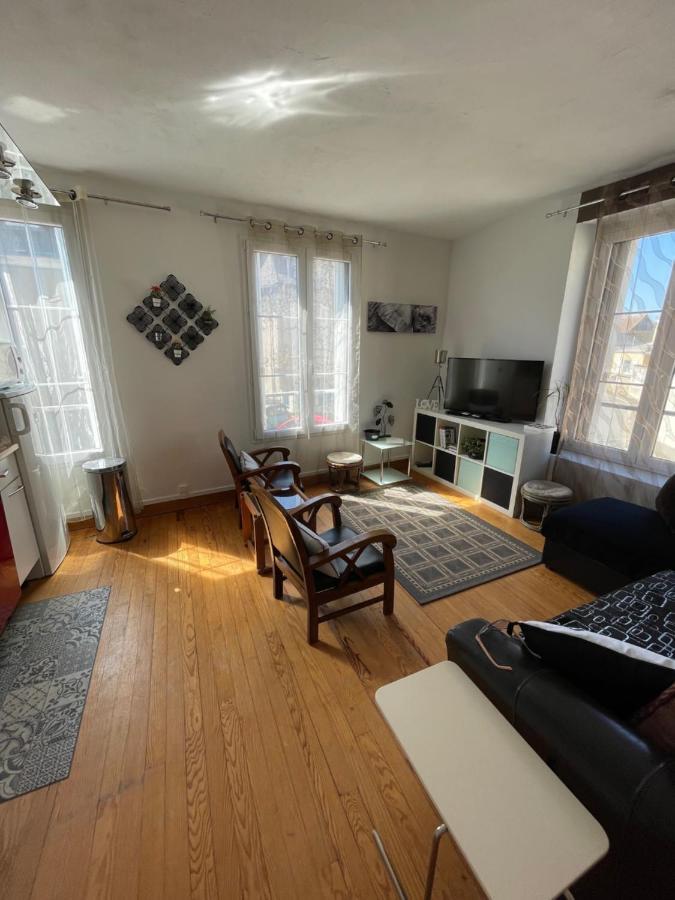 Duplex Appartamento Beaumont-sur-Sarthe Esterno foto