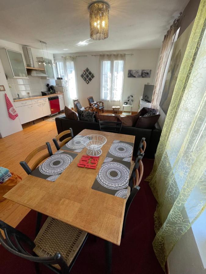 Duplex Appartamento Beaumont-sur-Sarthe Esterno foto